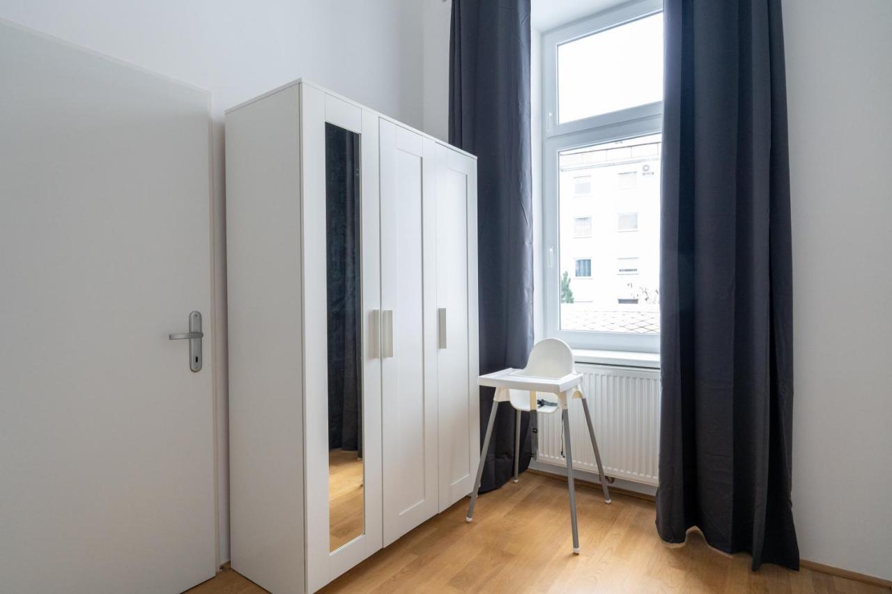 فيينا Central Two Bedroom Apartment الغرفة الصورة